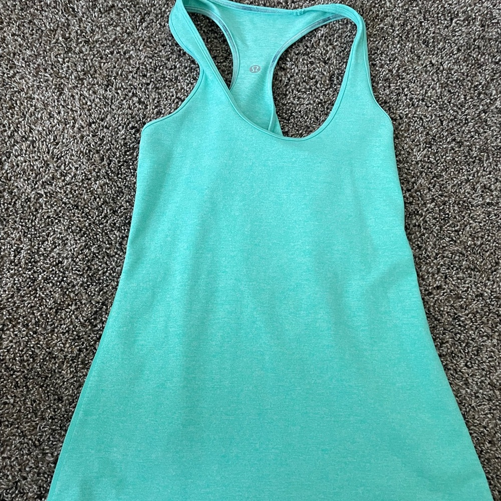 teal lululemon tank